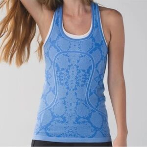 Lululemon Athletica Blue Patterned Tank Top